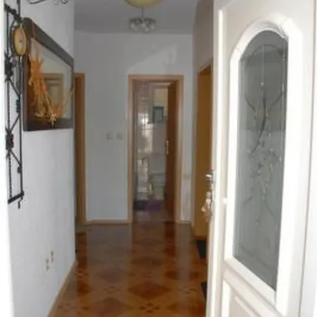 Enna Unweit Vom By Interhome Apartamento
